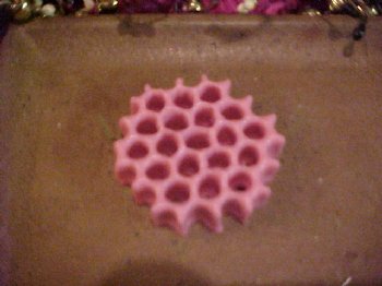 Honeycomb Embed (Thicker) 1 Cavity Silicone Mold 2579