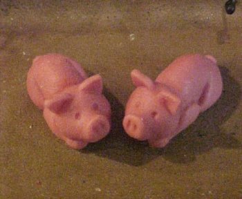 Pig Tarts 4 Cavity Silicone Mold 5307
