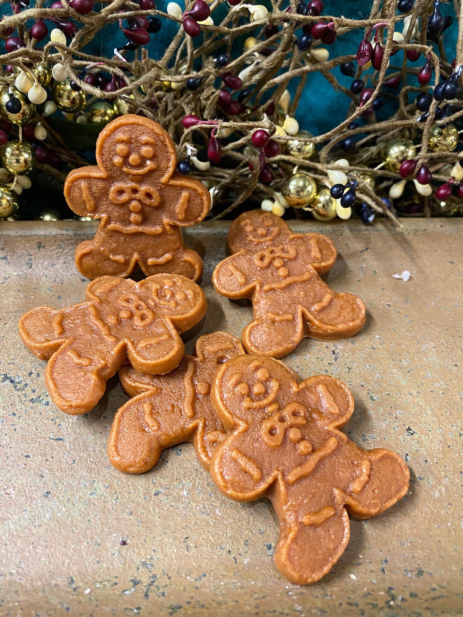 https://www.vanyulay.com/wp-content/uploads/2021/02/Gingerbread-Man.jpg